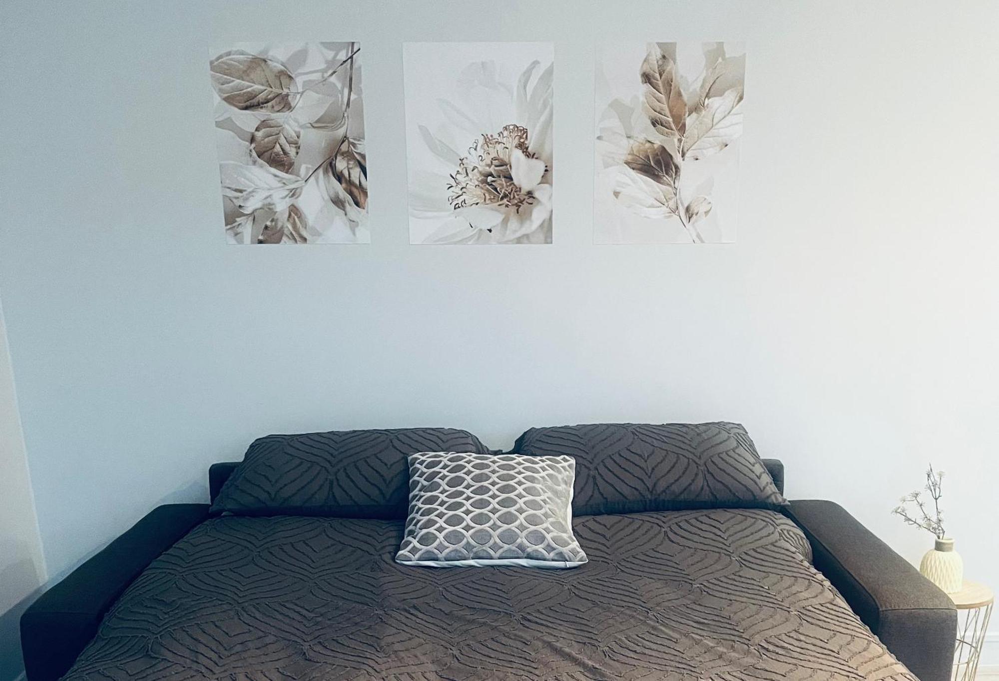 Le Serenityappart Suresnes Ngoại thất bức ảnh